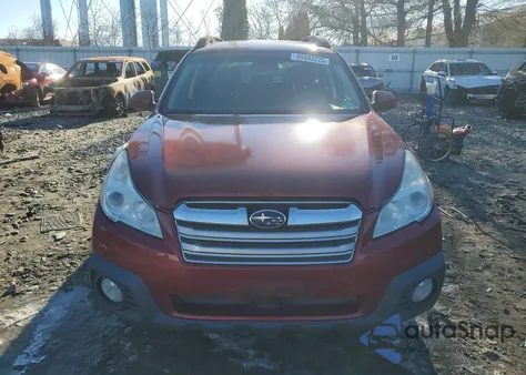 2014 Subaru Outback 2.5I Premium z USA, uszkodzony, nr VIN 4S4BRBCC3E3242007